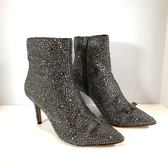 INC Ignacio womens pointed toe side zip rhinestone dark pewter boots size 7-1/2M - Picture 1 of 16